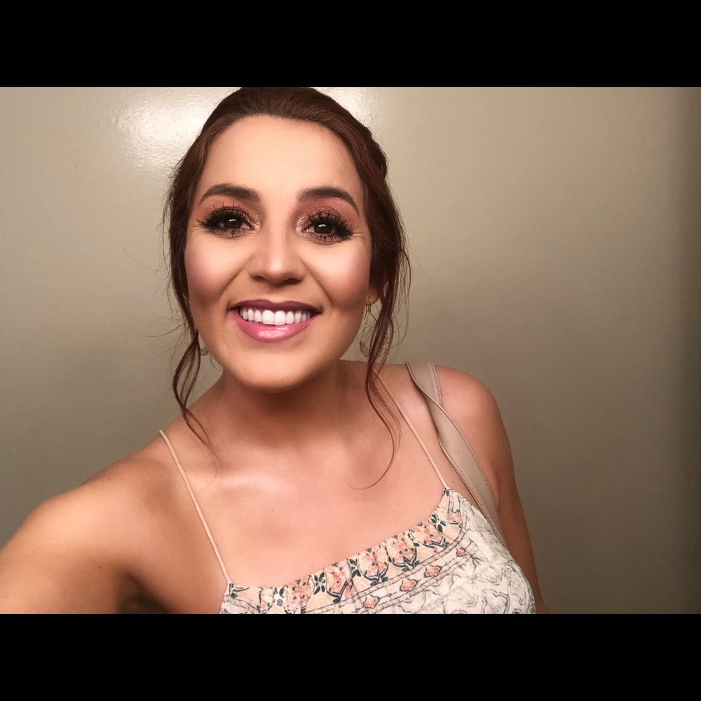 Meet your Posher, Juliana